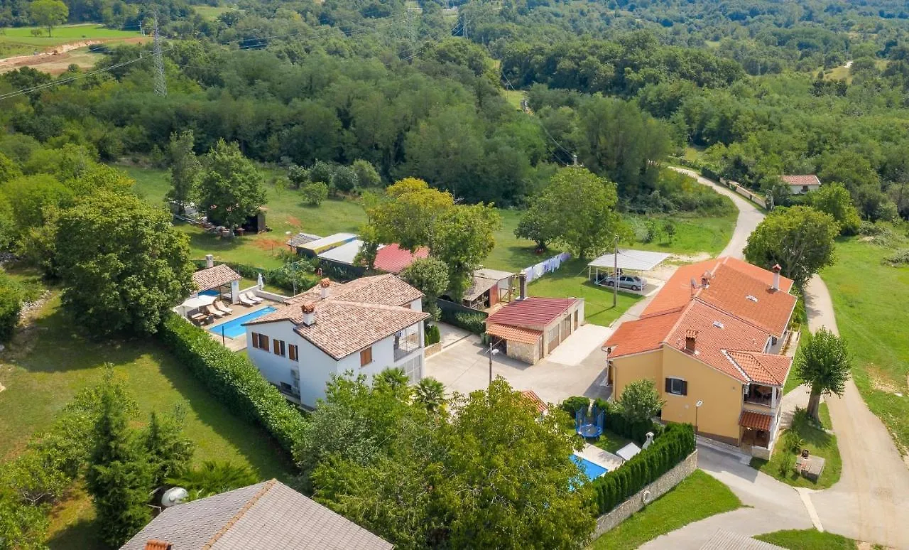 Willa House Semy With Private Pool Pazin 0*,  Chorwacja