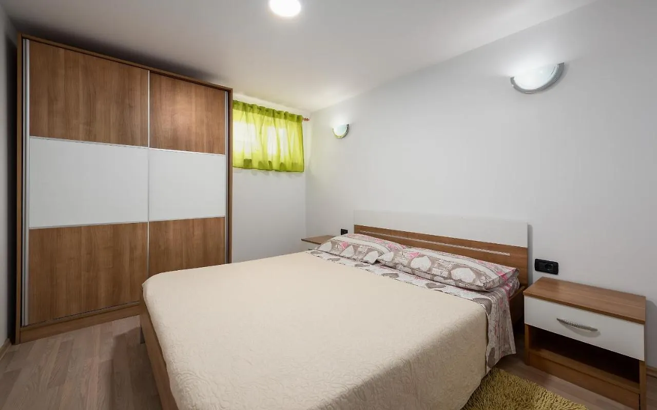 Willa House Semy With Private Pool Pazin 0*,